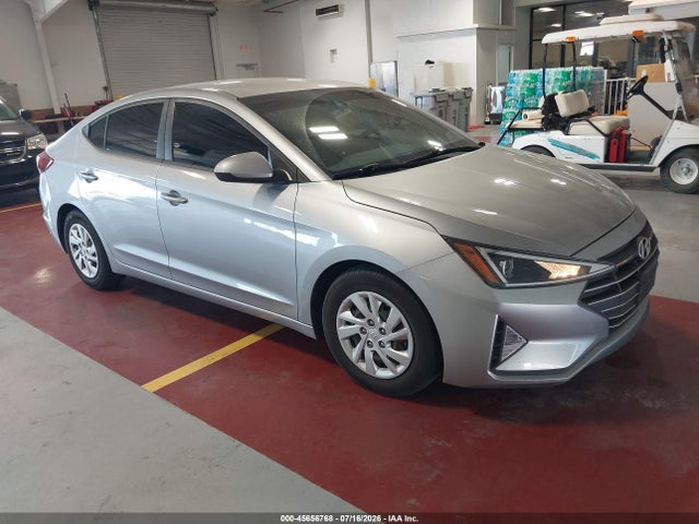 Hyundai ELANTRA SE 2020 5NPD74LF7LH602258 головне зображення