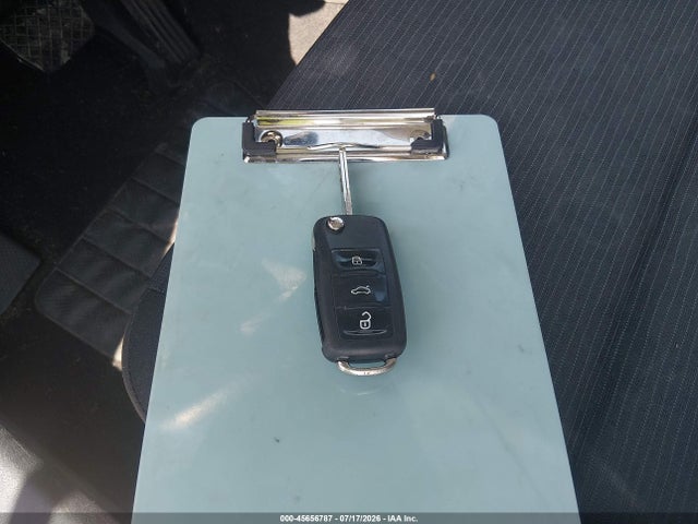Продажа на аукционе авто 2012 Volkswagen Tiguan S, vin: WVGAV7AX9CW004412, номер лота: 45656787