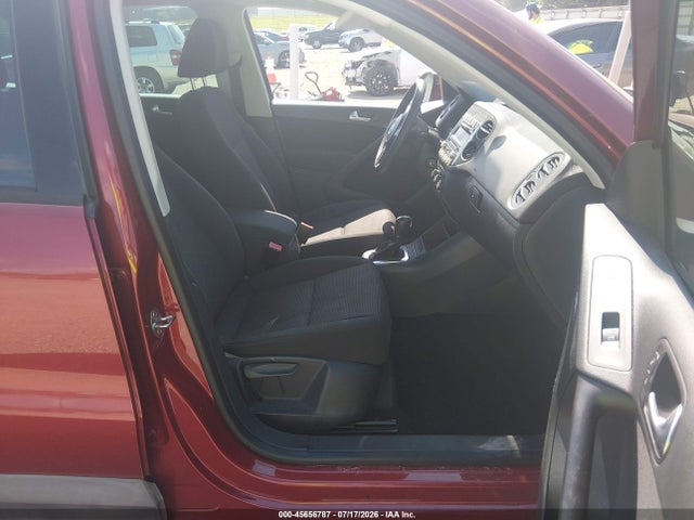 Продажа на аукционе авто 2012 Volkswagen Tiguan S, vin: WVGAV7AX9CW004412, номер лота: 45656787