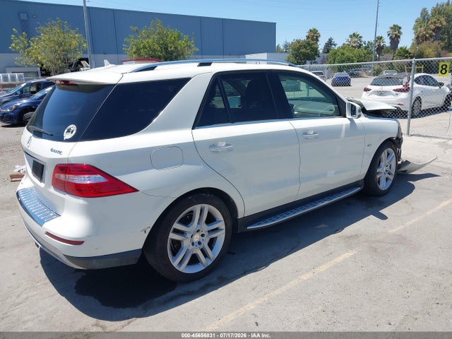 45656831 :رقم المزاد ، 4JGDA5HB3CA042013 vin ، 2012 Mercedes-benz Ml 350 4matic مزاد بيع