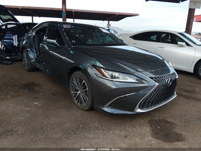 45656847 :رقم المزاد ، 58ADA1C11NU025518 vin ، 2022 Lexus Es 300h مزاد بيع
