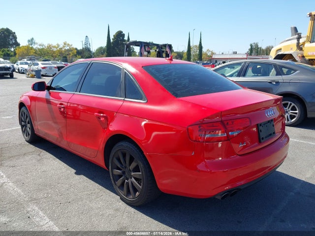Audi A4 2.0t Premium 2014 WAUAFAFLXEN008365 Image 3