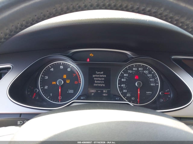 Audi A4 2.0t Premium 2014 WAUAFAFLXEN008365 Image 7