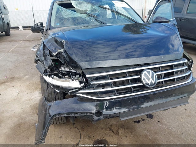 Продаж на аукціоні авто 2024 Volkswagen Tiguan 2.0t Se/2.0t Wolfsburg Edition, vin: 3VV3B7AX4RM061178, номер лоту: 45656858
