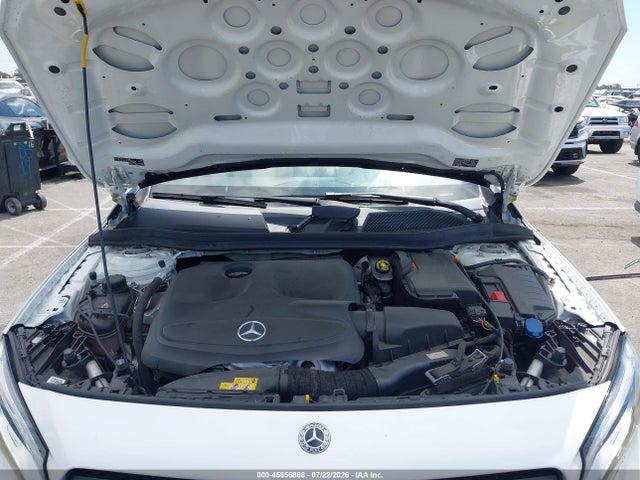 WDCTG4GB2JU000237 Mercedes-Benz Gla 250 4matic