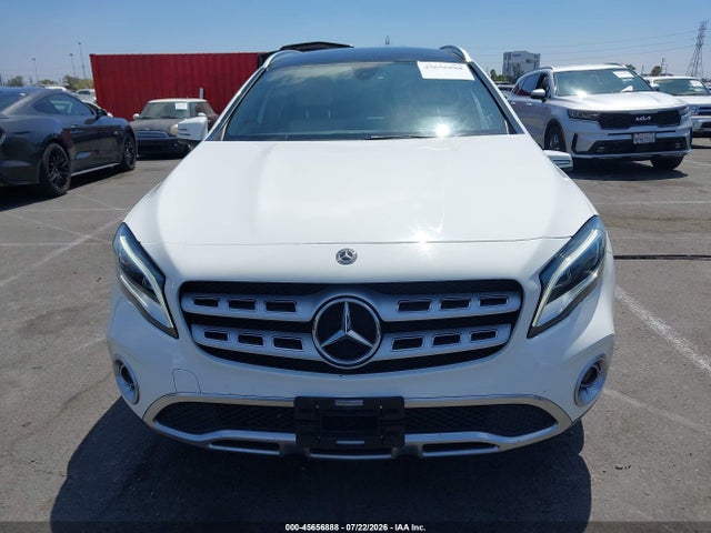 WDCTG4GB2JU000237 Mercedes-Benz Gla 250 4matic