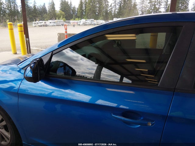 Hyundai ELANTRA SEL 2018 5NPD84LF0JH315502 Image 15