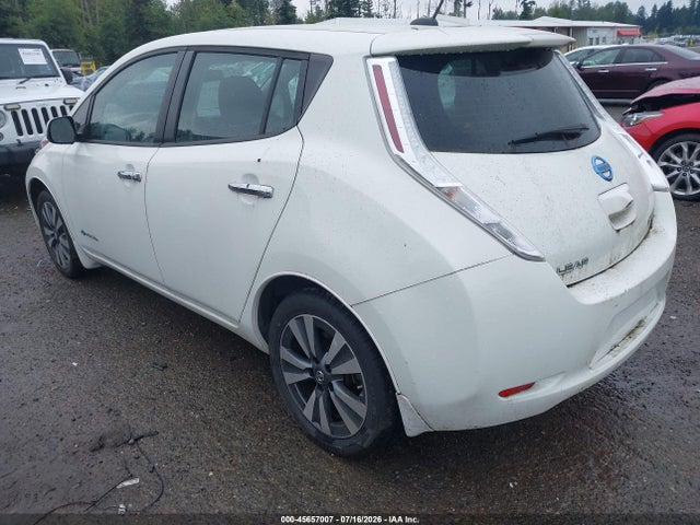 Nissan LEAF SV 2017 1N4BZ0CP4HC301474 Image 3