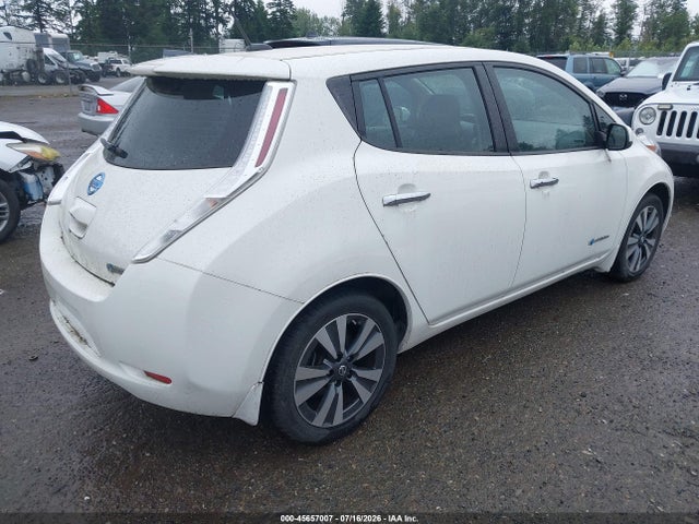 Nissan LEAF SV 2017 1N4BZ0CP4HC301474 Image 4