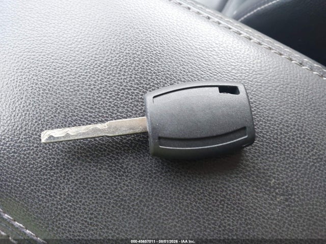 1FMCU0HD3JUA82997 Ford ESCAPE SEL