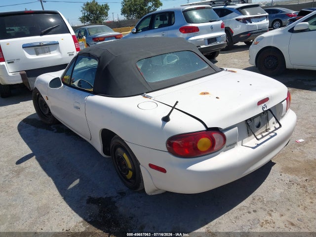 Продажа на аукционе авто 2000 Mazda Mx-5 Miata Ls/special Edition, vin: JM1NB353XY0140377, номер лота: 45657063