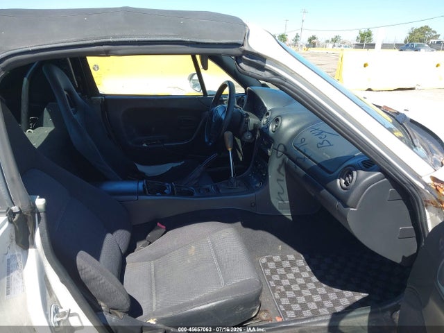 Продажа на аукционе авто 2000 Mazda Mx-5 Miata Ls/special Edition, vin: JM1NB353XY0140377, номер лота: 45657063