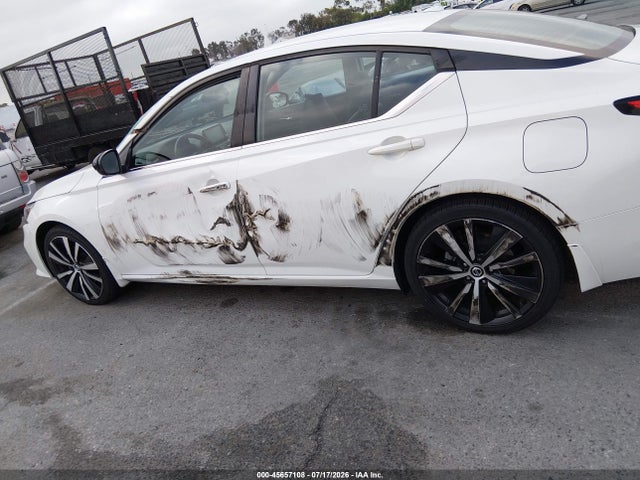 1N4BL4CV2MN394128 Nissan Altima Sr Fwd