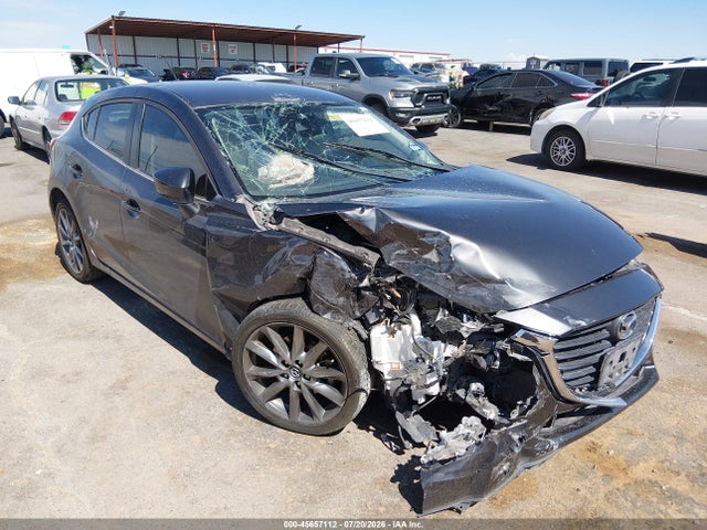 2018 Mazda Mazda3 Touring მანქანა იყიდება აუქციონზე, vin: 3MZBN1L3XJM234115, აუქციონის ნომერი: 45657112