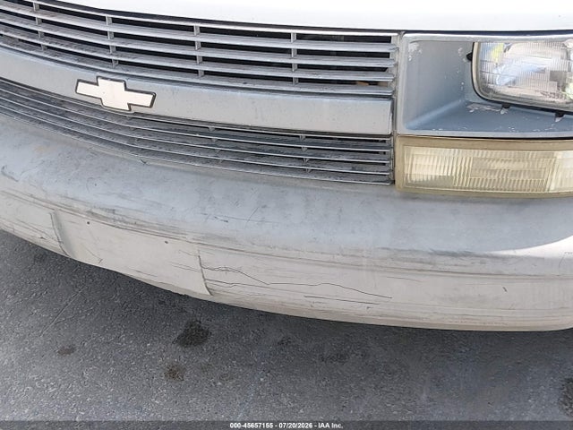 2004 Chevrolet Astro მანქანა იყიდება აუქციონზე, vin: 1GCDM19XX4B128266, აუქციონის ნომერი: 45657155