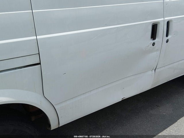 2004 Chevrolet Astro მანქანა იყიდება აუქციონზე, vin: 1GCDM19XX4B128266, აუქციონის ნომერი: 45657155