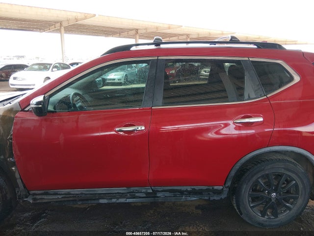 Nissan ROGUE SV 2017 5N1AT2MT0HC800069 Image 14
