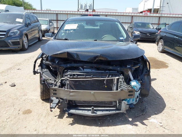 1G1ZD5ST9NF102393 Chevrolet Malibu Fwd Lt