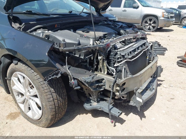 1G1ZD5ST9NF102393 Chevrolet Malibu Fwd Lt