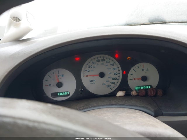 45657308 :رقم المزاد ، 1C4GJ25B72B740220 vin ، 2002 Chrysler Voyager مزاد بيع