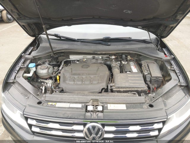 45657354 :رقم المزاد ، 3VV2B7AX4MM057460 vin ، 2021 Volkswagen Tiguan 2.0t Se/2.0t Se R-line Black/2.0t Sel مزاد بيع
