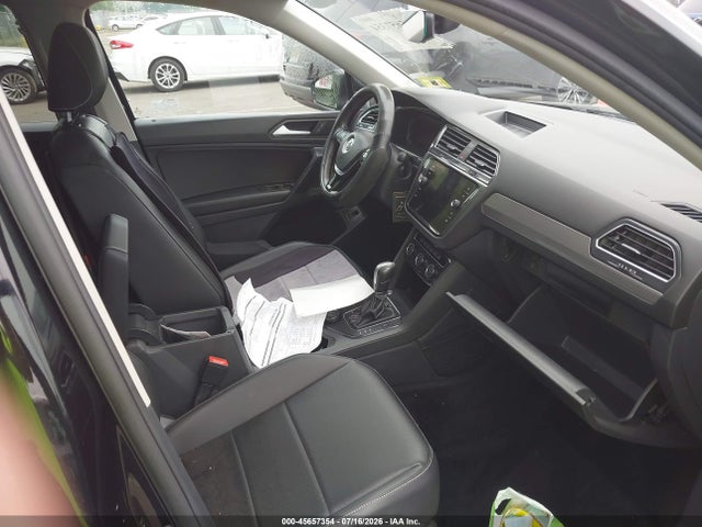 45657354 :رقم المزاد ، 3VV2B7AX4MM057460 vin ، 2021 Volkswagen Tiguan 2.0t Se/2.0t Se R-line Black/2.0t Sel مزاد بيع