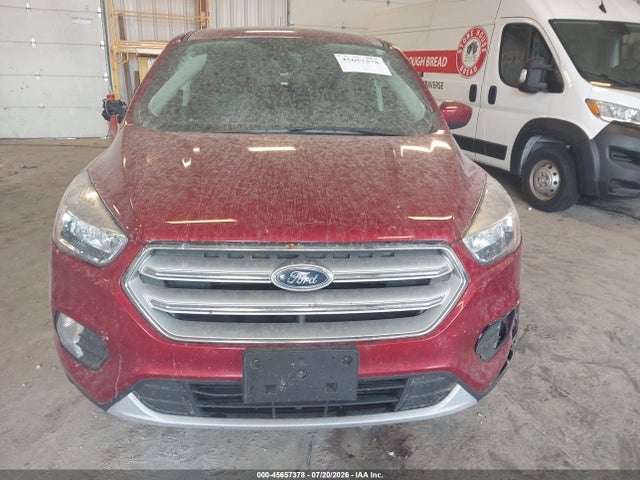 45657378 :رقم المزاد ، 1FMCU0GD2KUA93329 vin ، 2019 Ford Escape Se مزاد بيع