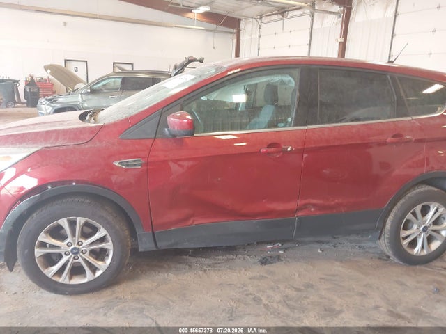 45657378 :رقم المزاد ، 1FMCU0GD2KUA93329 vin ، 2019 Ford Escape Se مزاد بيع