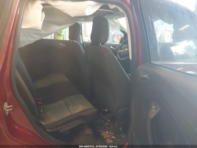 45657378 :رقم المزاد ، 1FMCU0GD2KUA93329 vin ، 2019 Ford Escape Se مزاد بيع