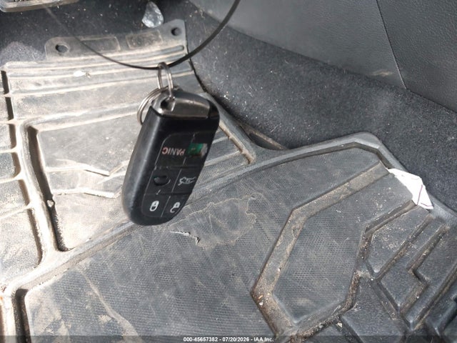 Продаж на аукціоні авто 2015 Chrysler 200 Lx, vin: 1C3CCCFB6FN610855, номер лоту: 45657382