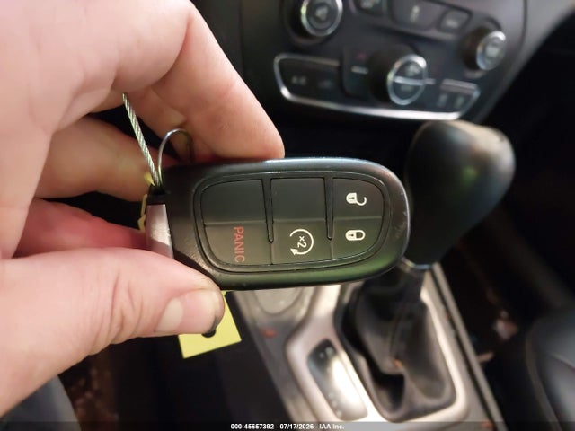 Продажа на аукционе авто 2014 Jeep Cherokee Limited, vin: 1C4PJMDS8EW253778, номер лота: 45657392