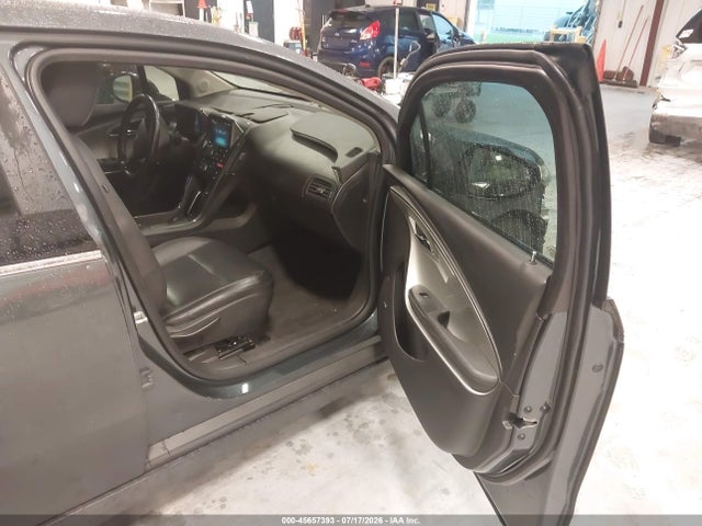 45657393 :رقم المزاد ، 1G1RH6E44DU101130 vin ، 2013 Chevrolet Volt مزاد بيع