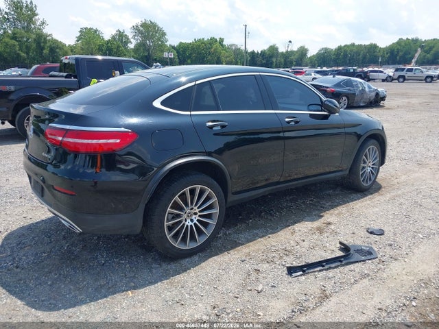 45657448 :رقم المزاد ، WDC0J4KB6JF391814 vin ، 2018 Mercedes-benz Glc 300 Coupe 4matic مزاد بيع