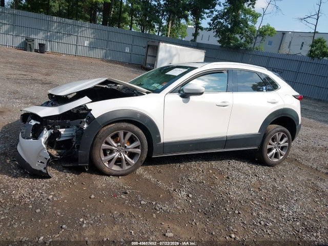 2022 Mazda Cx-30 Premium მანქანა იყიდება აუქციონზე, vin: 3MVDMBDL0NM401685, აუქციონის ნომერი: 45657452