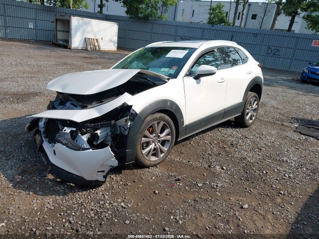2022 Mazda Cx-30 Premium მანქანა იყიდება აუქციონზე, vin: 3MVDMBDL0NM401685, აუქციონის ნომერი: 45657452