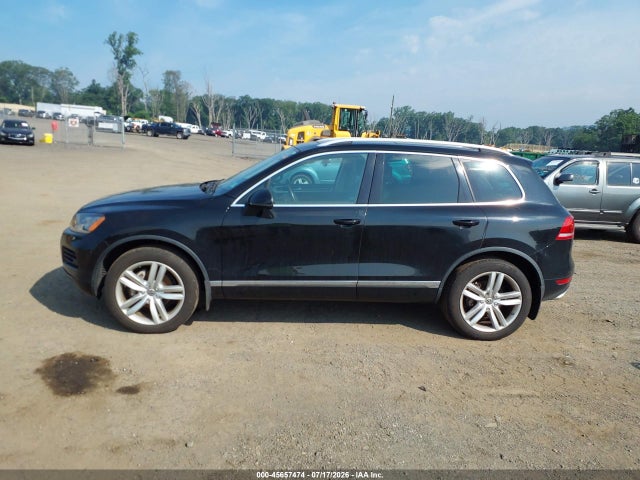 Продаж на аукціоні авто 2012 Volkswagen Touareg Tdi Executive, vin: WVGFK9BPXCD000292, номер лоту: 45657474