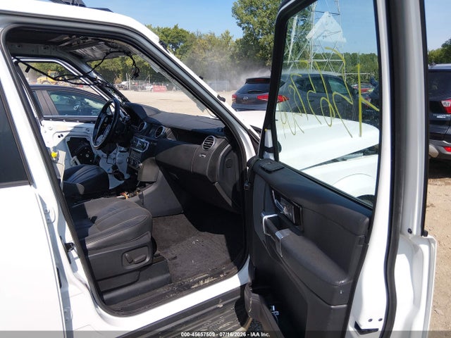 45657509 :رقم المزاد ، SALAG2V6XGA842849 vin ، 2016 Land Rover Lr4 مزاد بيع