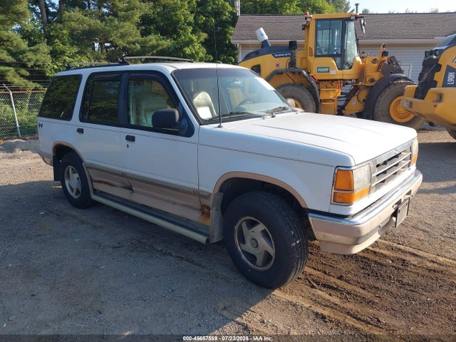 45657559 :رقم المزاد ، 1FMDU34X8RUC33348 vin ، 1994 Ford Explorer مزاد بيع