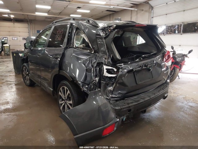 2022 Subaru Forester Limited მანქანა იყიდება აუქციონზე, vin: JF2SKAPC6NH477728, აუქციონის ნომერი: 45657567