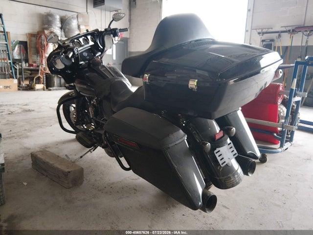 Harley-Davidson FLHXS 2020 1HD1KRP12LB634029 Image 3