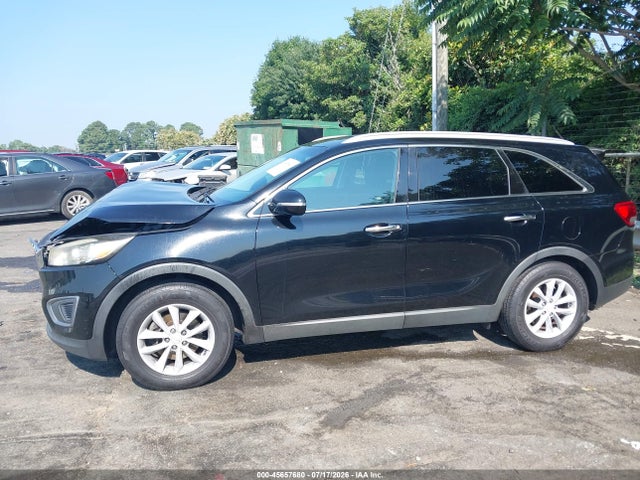Продаж на аукціоні авто 2016 Kia Sorento 2.4l Lx, vin: 5XYPG4A39GG060681, номер лоту: 45657680
