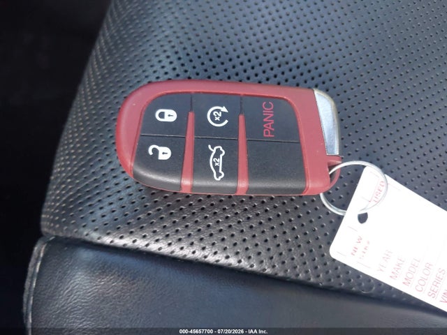 Chrysler 300 300s 2018 2C3CCABG2JH227745 Image 11