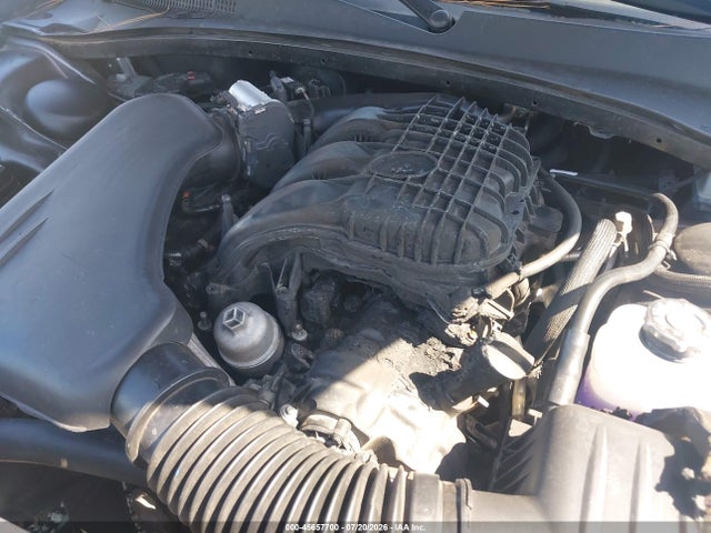Chrysler 300 300s 2018 2C3CCABG2JH227745 Image 6