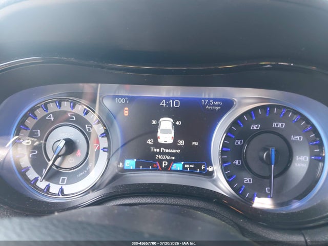 Chrysler 300 300s 2018 2C3CCABG2JH227745 Image 7