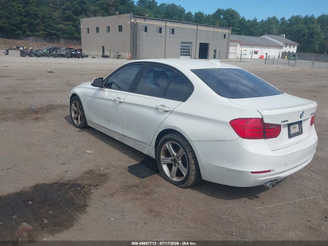 45657712 :رقم المزاد ، WBA3B5C5XDF592387 vin ، 2013 Bmw 328i Xdrive مزاد بيع