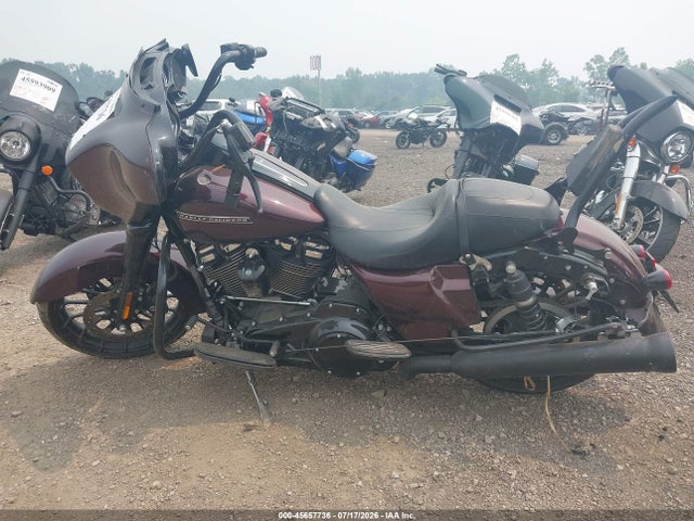 1HD1KRC17JB652495 Harley-Davidson Flhxs Street Glide Special
