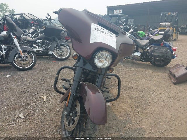 1HD1KRC17JB652495 Harley-Davidson Flhxs Street Glide Special