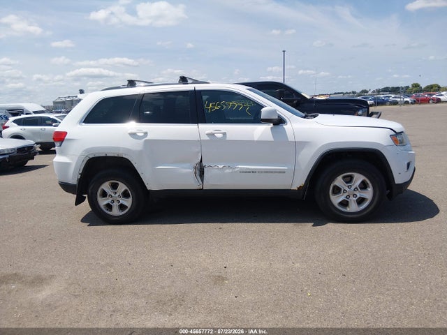 Продажа на аукционе авто 2014 Jeep Grand Cherokee Laredo, vin: 1C4RJFAG7EC230689, номер лота: 45657772