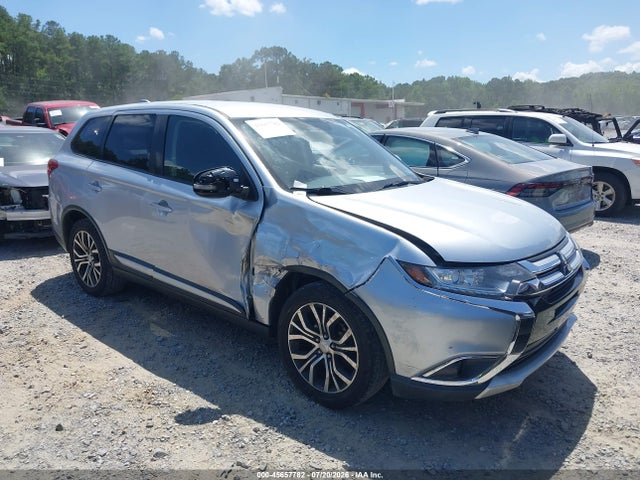 2017 Mitsubishi Outlander Se/sel მანქანა იყიდება აუქციონზე, vin: JA4AD3A39HZ000261, აუქციონის ნომერი: 45657782