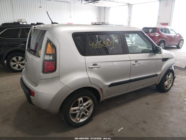 2011 Kia Soul + მანქანა იყიდება აუქციონზე, vin: KNDJT2A27B7310373, აუქციონის ნომერი: 45657809